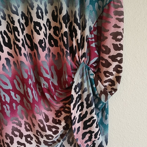 Multi Colored Leopard Print Top - Picture 2 of 4